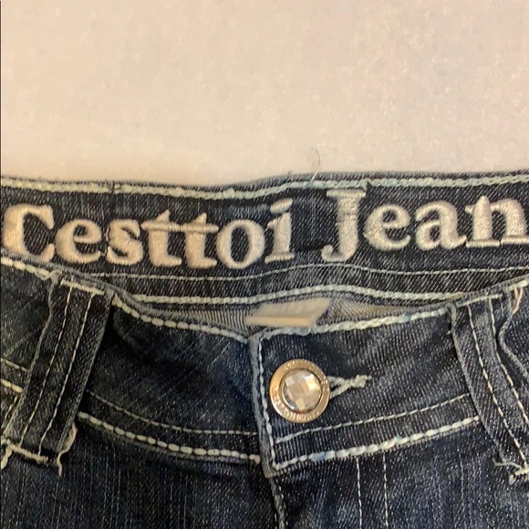 Cesttoi Jean shorts - Picture 3 of 6